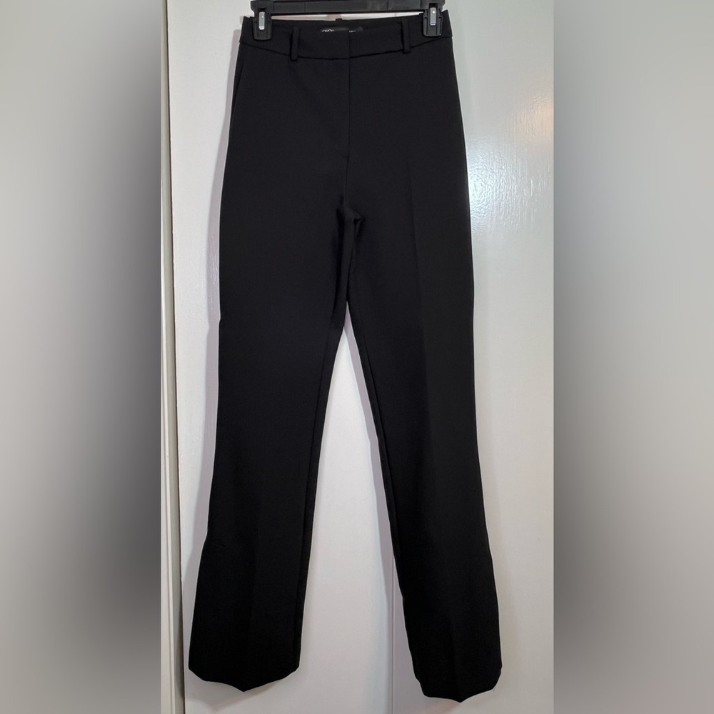Zara Dress Pants Women’s Size XS - Black With Zipper Closure - Picture 2 of 9